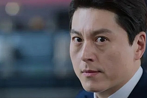一口气刷完全集,Netflix又出一部爽剧