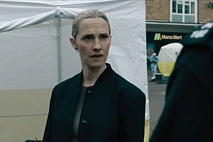 首播即爆,这部冷门谍战神剧终于回归了!